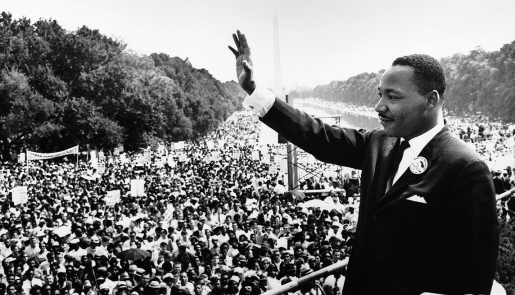 Martin Luther King Jr, le 28 août 1963, livrant son célèbre discours &quot;I have a dream&quot;. / ©Domaine public, Wikimedia Commons